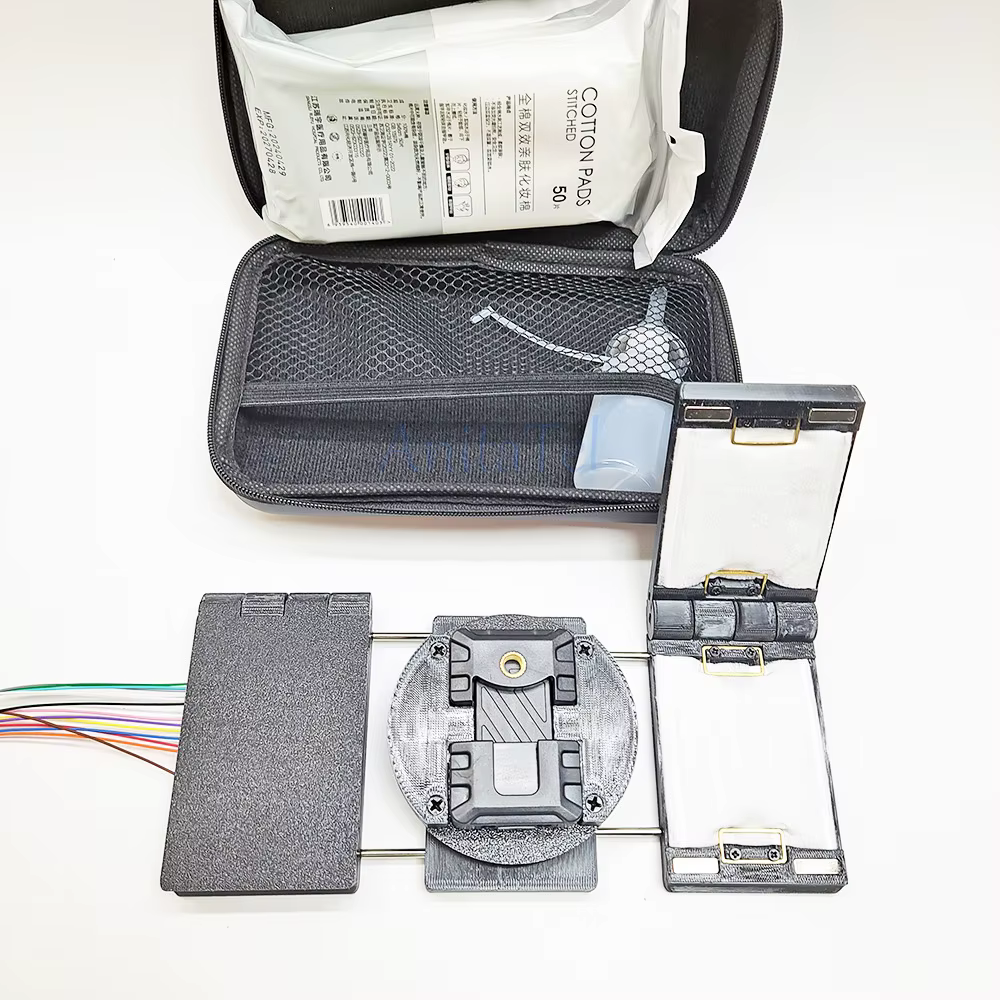 Poste de travail de nettoyage d'outils de couperet de fibres-stockage intégré et plate-forme