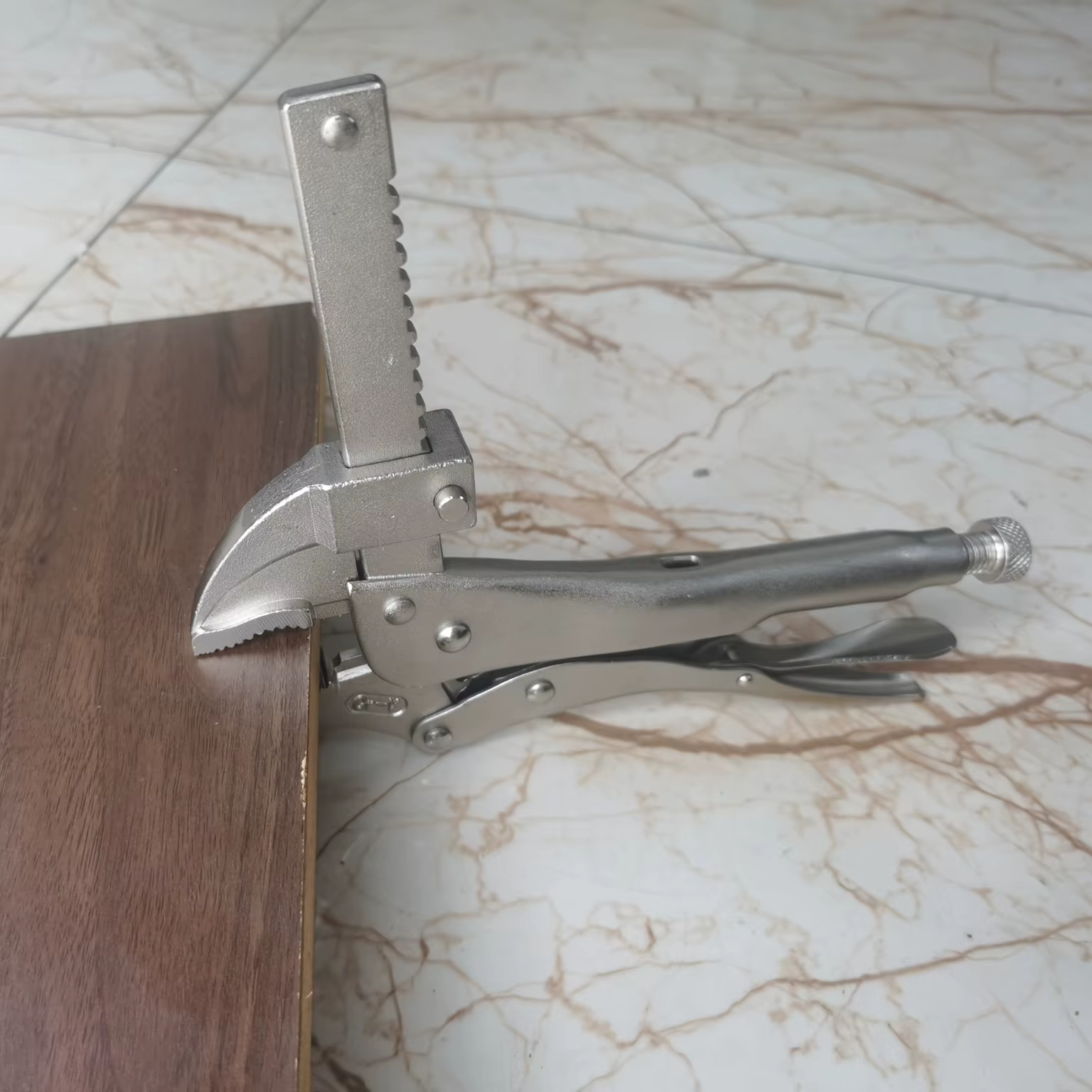 Serre-joints de menuiserie à serrage rapide, outils manuels