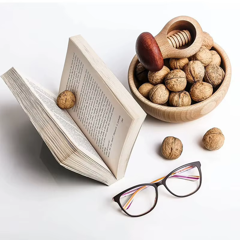 Casse-noisette créative en forme de champignon, coque en bois de noyer, Clip desserrage, écrou facile à craquer, outil d'ouverture de coque réglable