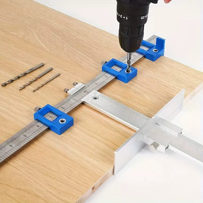 Outil de gabarit de quincaillerie d'armoire réglable – Alignement et positionnement pour une perçage