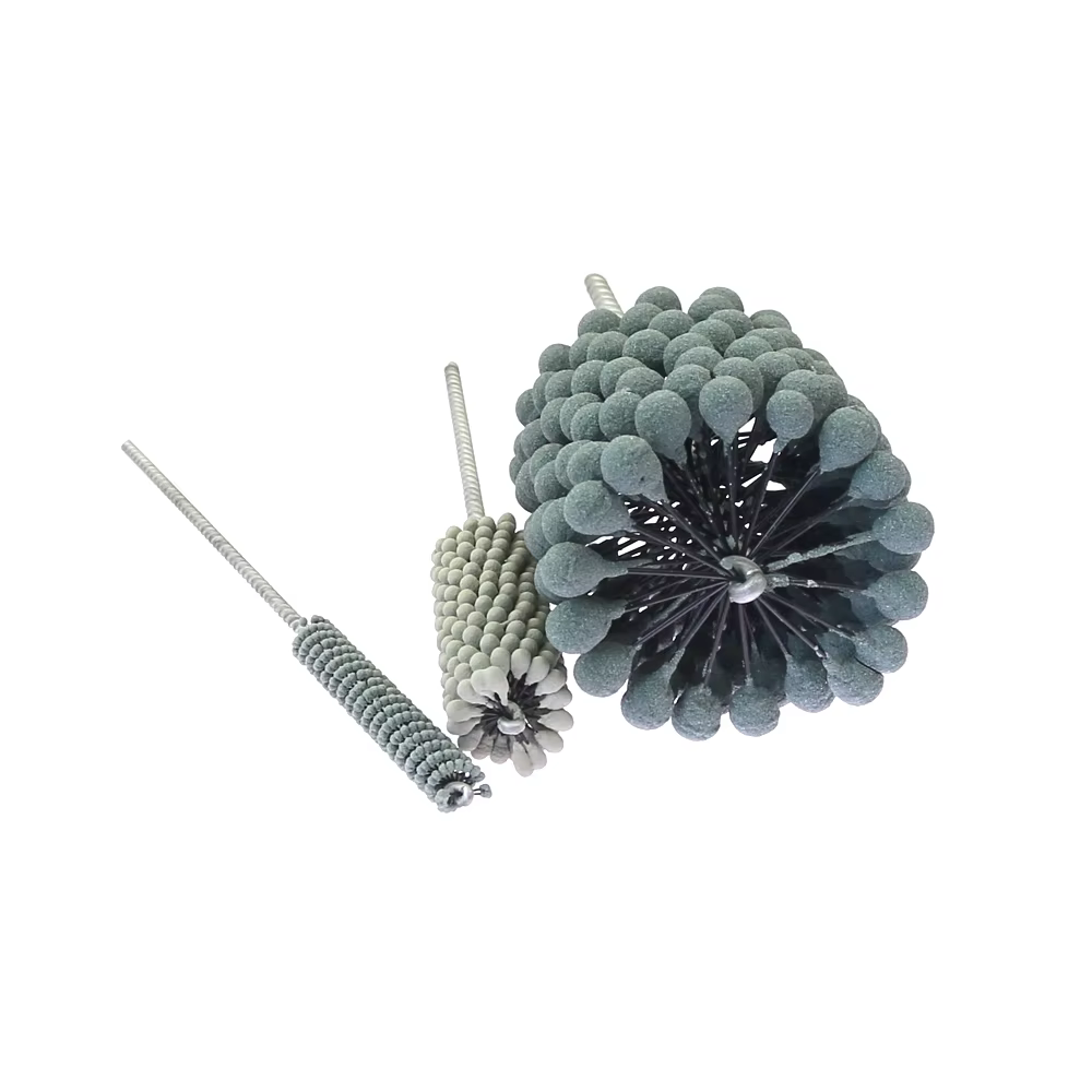 Brosse de polissage de forage pour le meulage de tubes de tuyaux