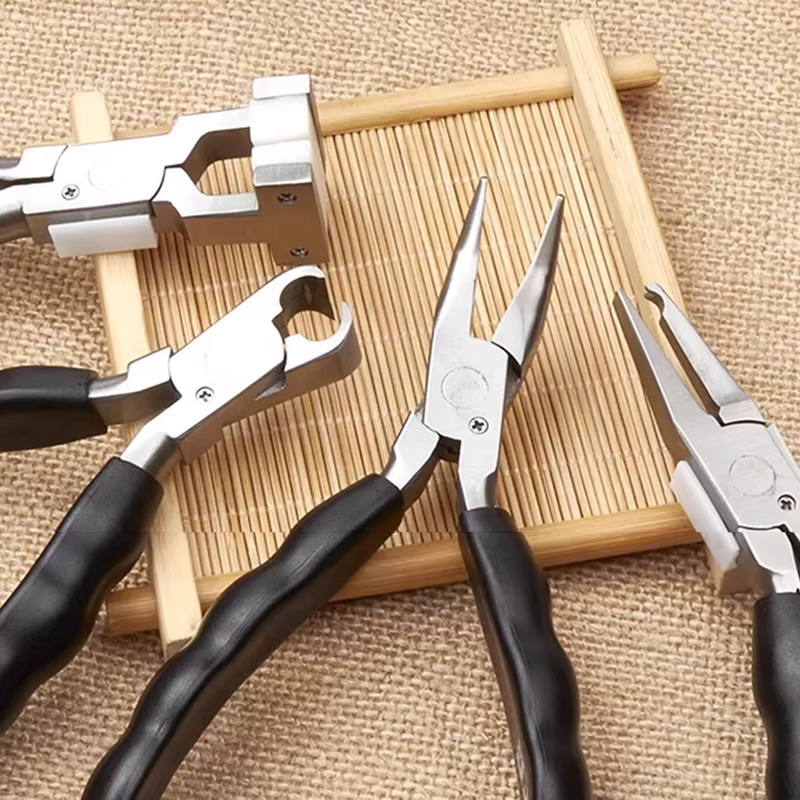 Pince à bijoux professionnelle