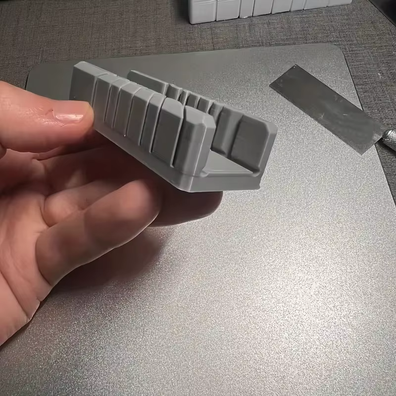 Modèle d'aide au coupe d'angle