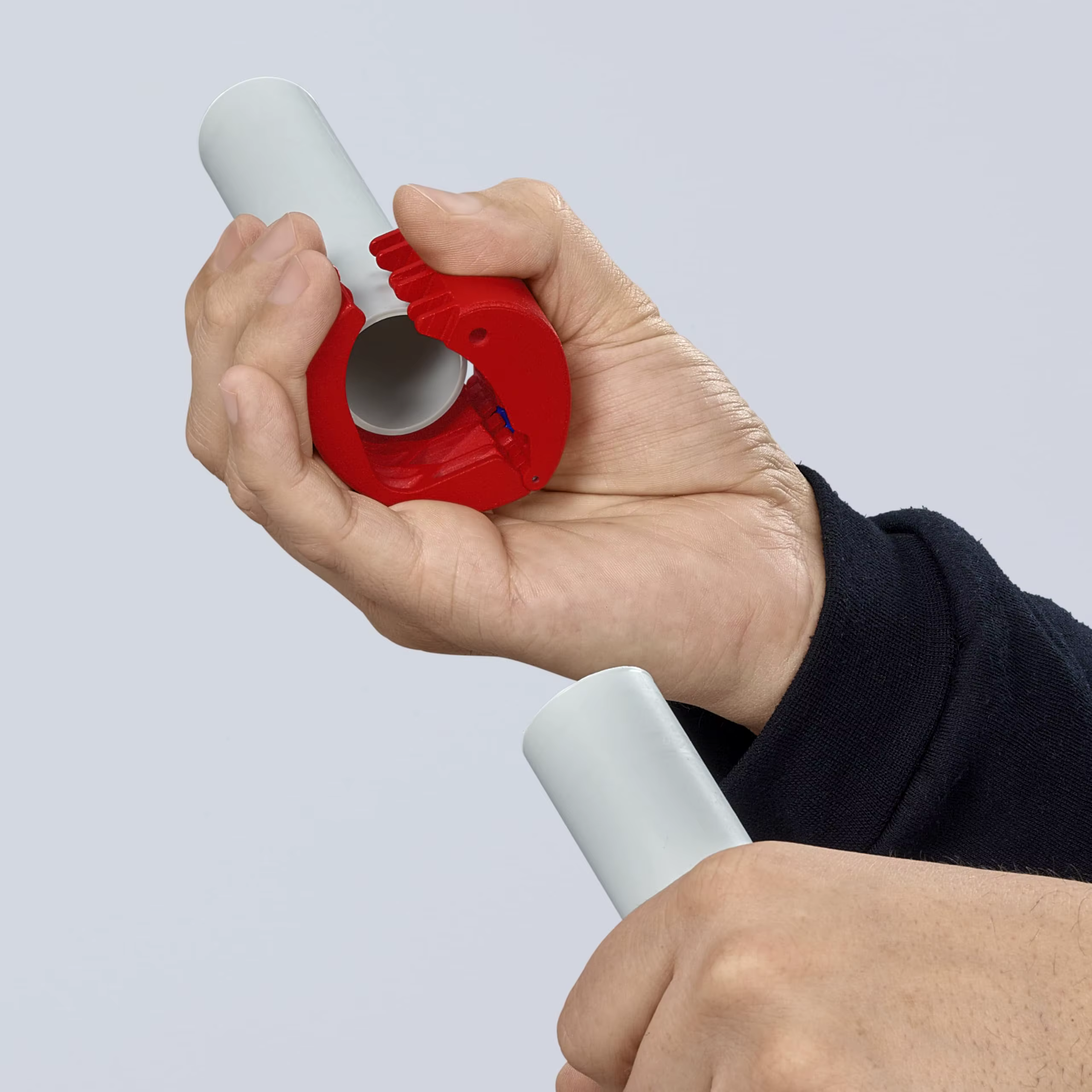 KNIPEX BiX Cutter pour tuyaux en plastique et manchons d'étanchéité 20-50 mm Outil 90 22 10 BK