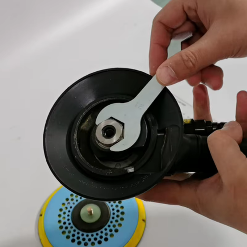 Disque de broyage pneumatique