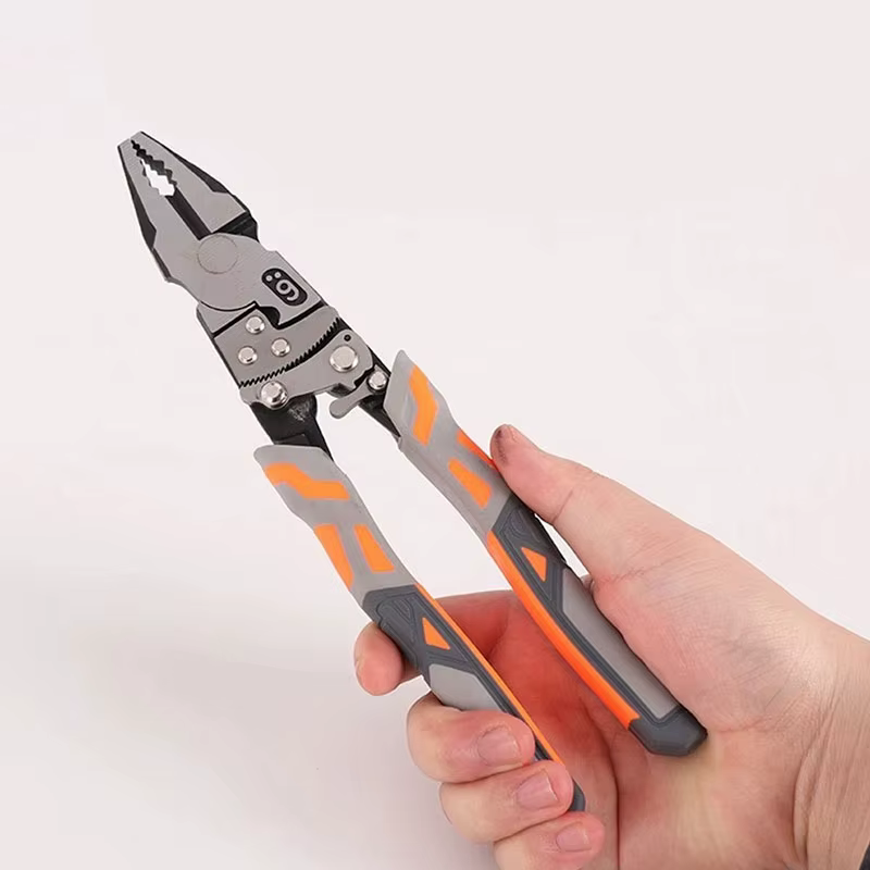 Pince multifonctionnelle pour électricien de 9 pouces