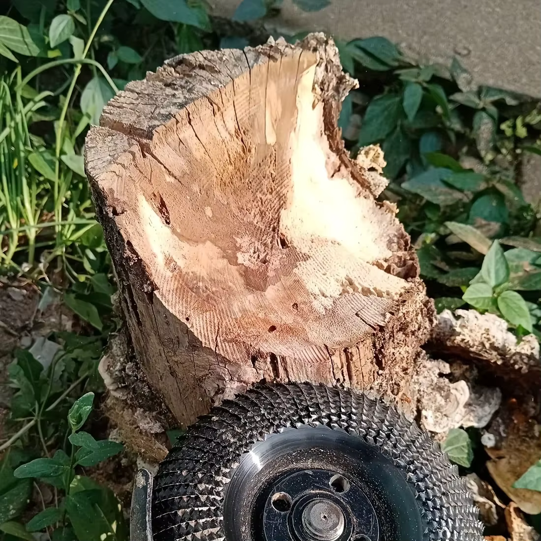 Meuleuse à bois à forme rapide avec votre meuleuse d'angle