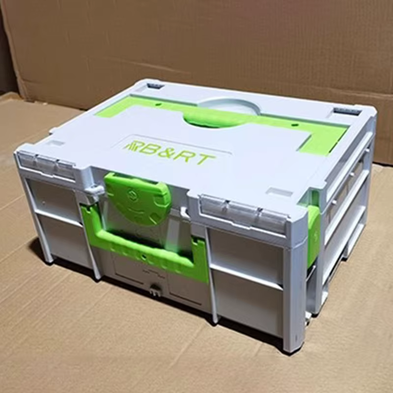 Boîte à outils de grande capacité