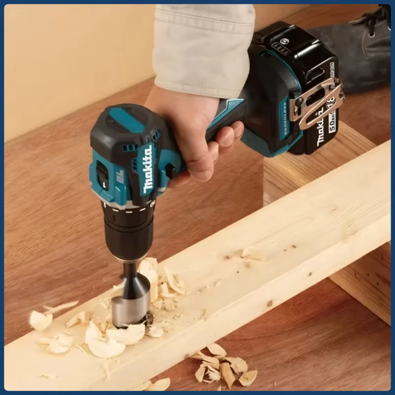 Perceuse à percussion rechargeable sans balais Makita DHP487/DDF487
