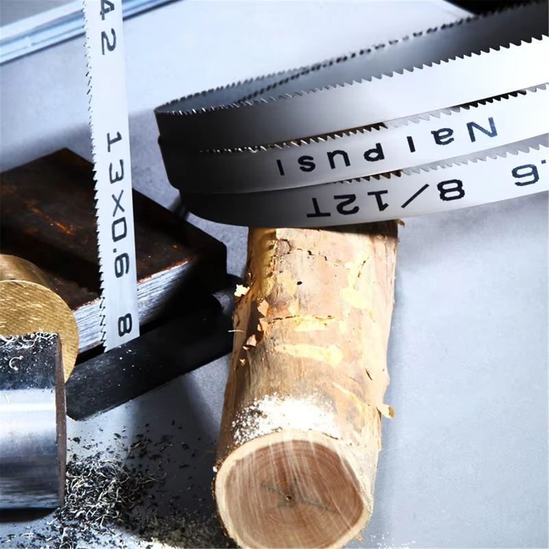 Lames de scie à ruban pour découpe de courbes