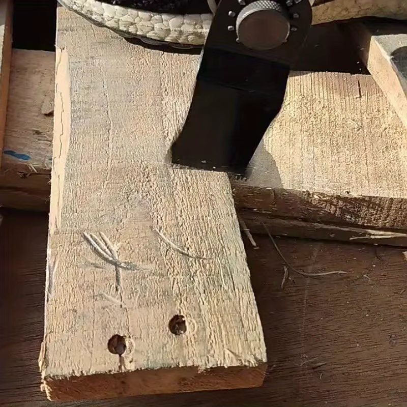 Lames de scie oscillantes pour la coupe du bois/métal/plastique