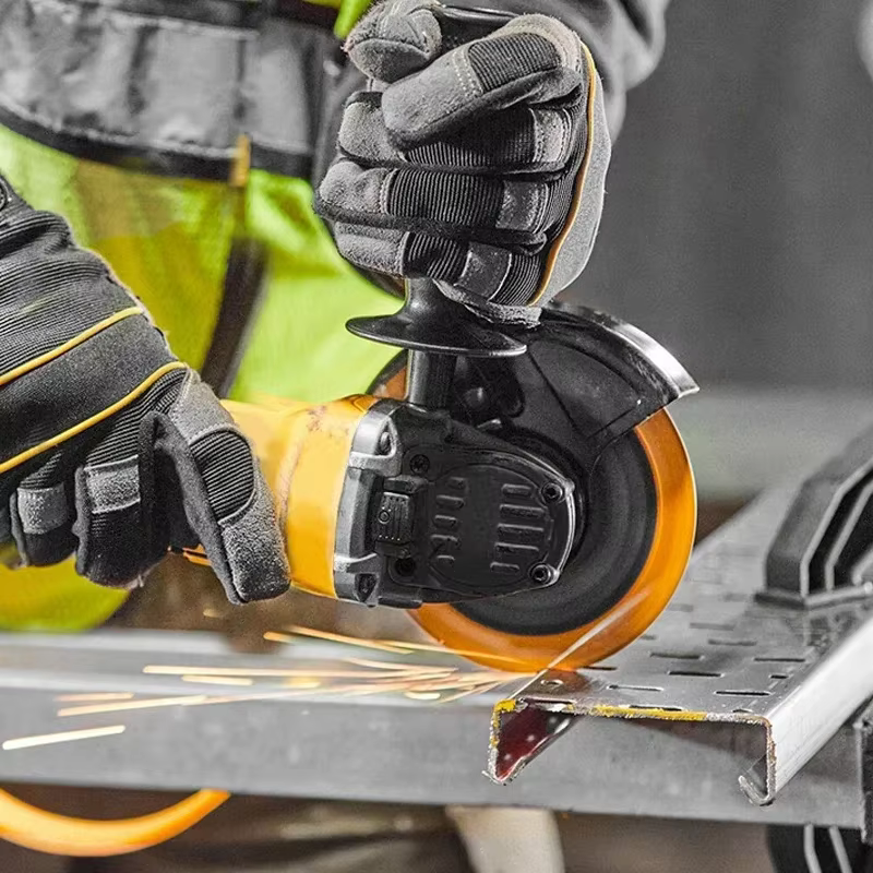 Nouveauté 2026 ! Meuleuse d'angle à tête plate DEWALT DCG406