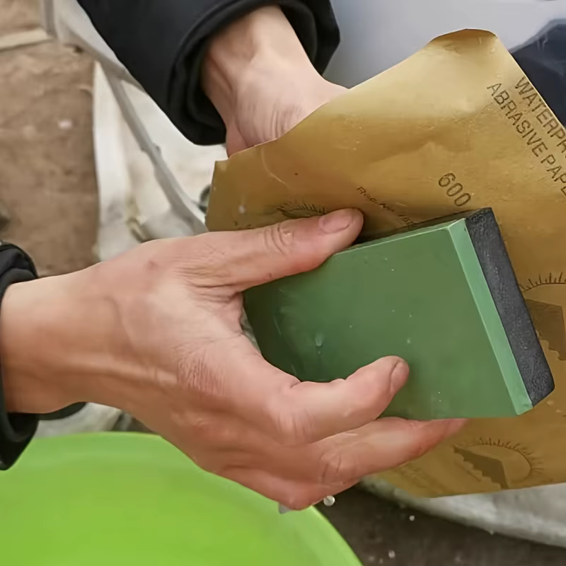 Support de ponçage manuel pour papier de verre