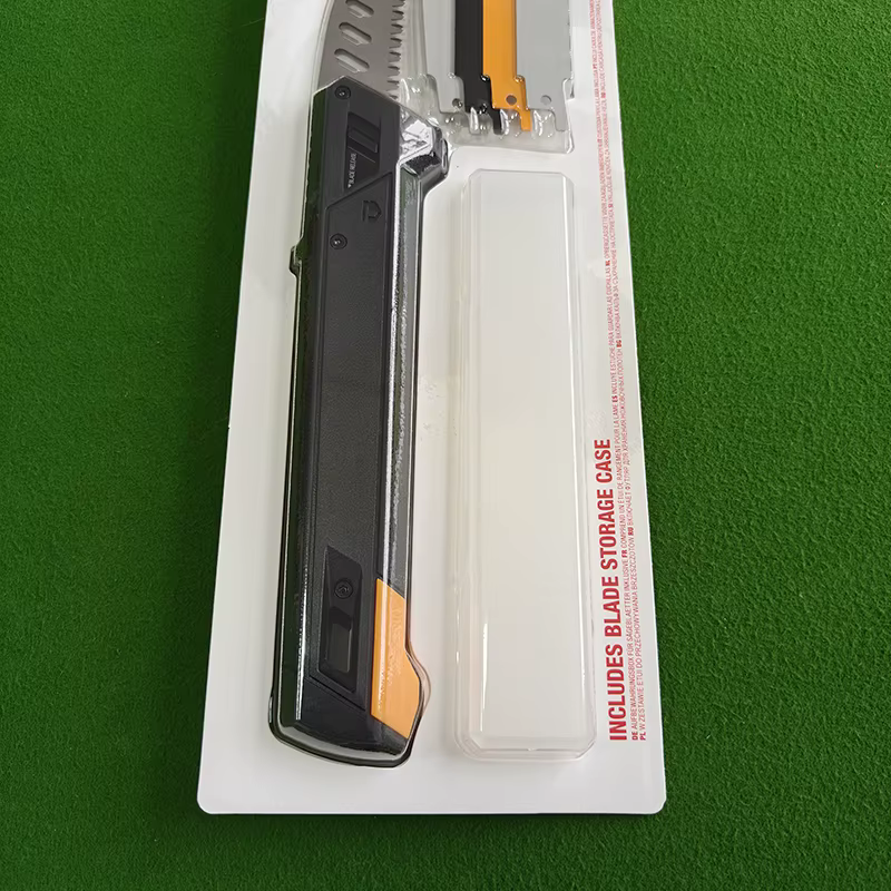 Scie pliante TOUGHBUILT TB-H4S5-23FU avec 5 lames