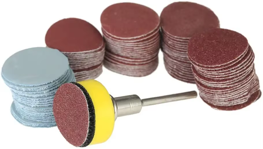 Disques de ponçage à crochet et boucle
