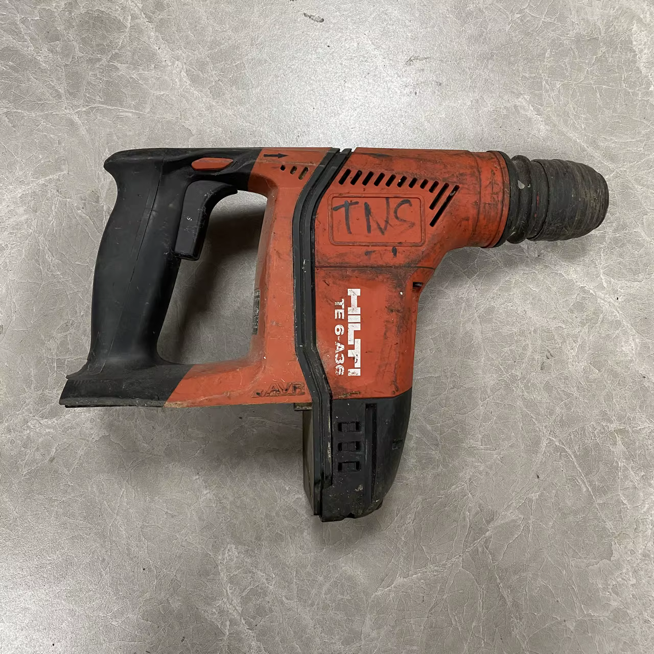 HILTI TE6-A36 AVR machine à cintrer le béton à marteau électrique sans fil multifonctionnel - corps uniquement