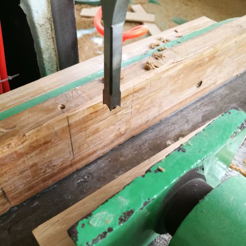 Jeu de forets pour trous carrés