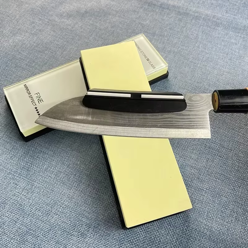Ensemble professionnel de pierres à aiguiser en verre