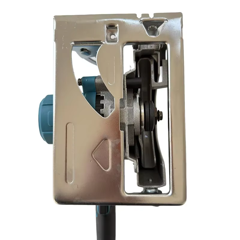 Scie circulaire sans fil Makita 18V