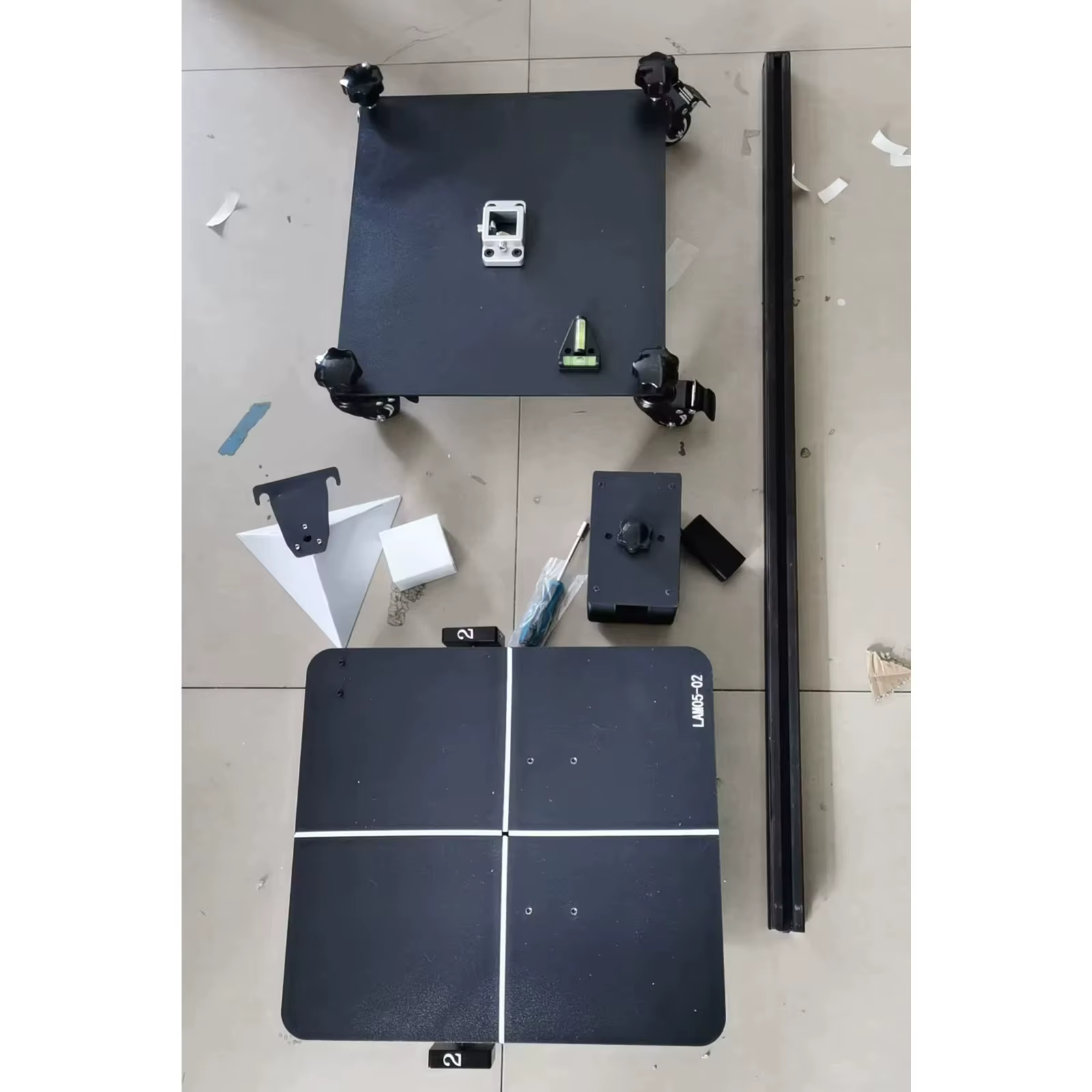 Outil universel de calibrage de réflecteur radar ACC ADAS